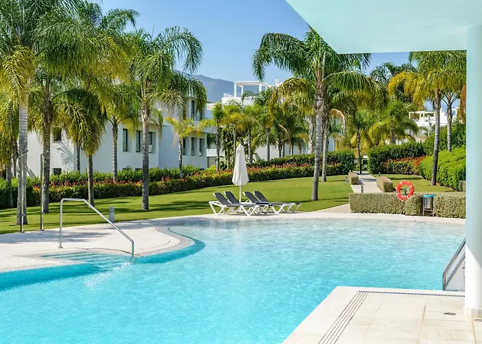 Cataleya 6, Atico 3-b * Estepona